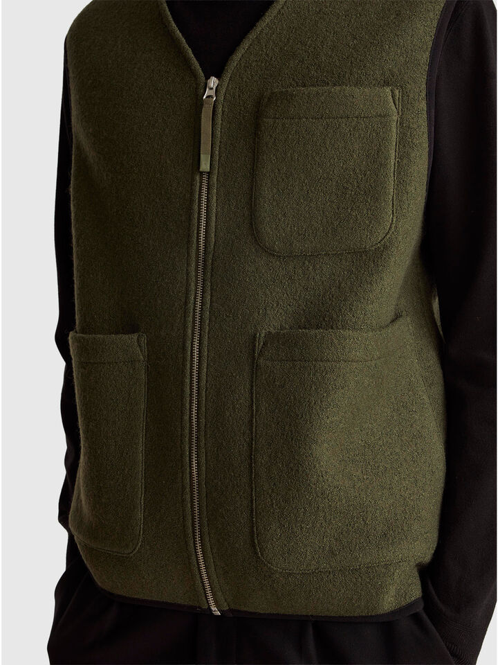 WAISTCOAT Men image number 4